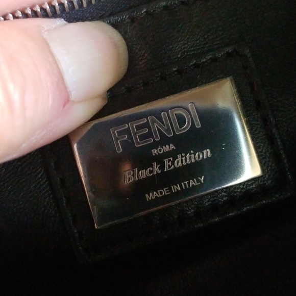 Fendi Mini Peekaboo Black Edition - Picture 3 of 7